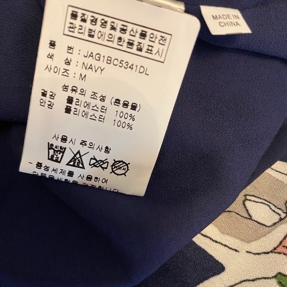 J.O.A. High Neck Pleated Floral Midi Dress Sz M - Picture 9 of 12